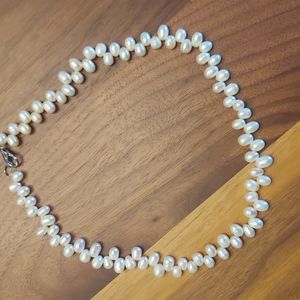 Pearl choker necklace